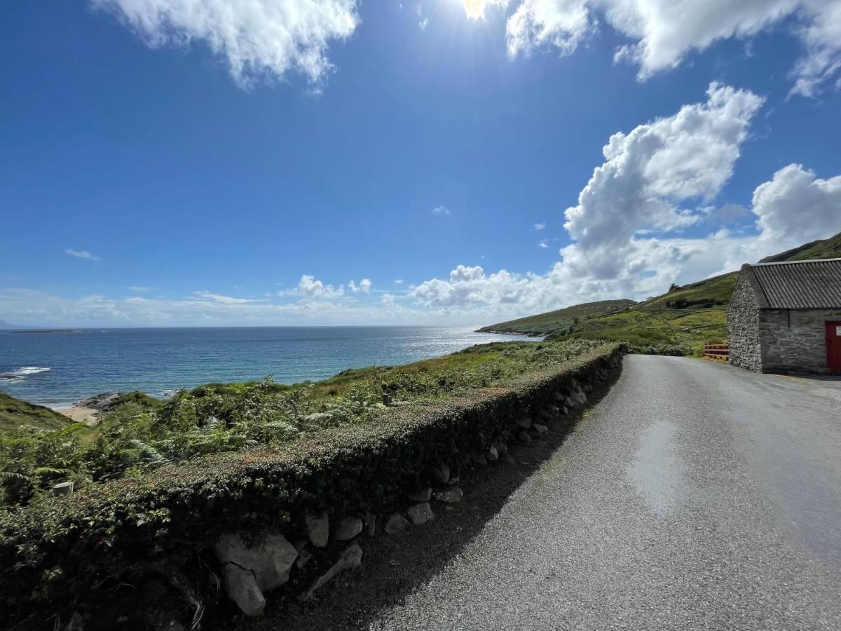 Anne'S Thatched Cottage Kilcar エクステリア 写真